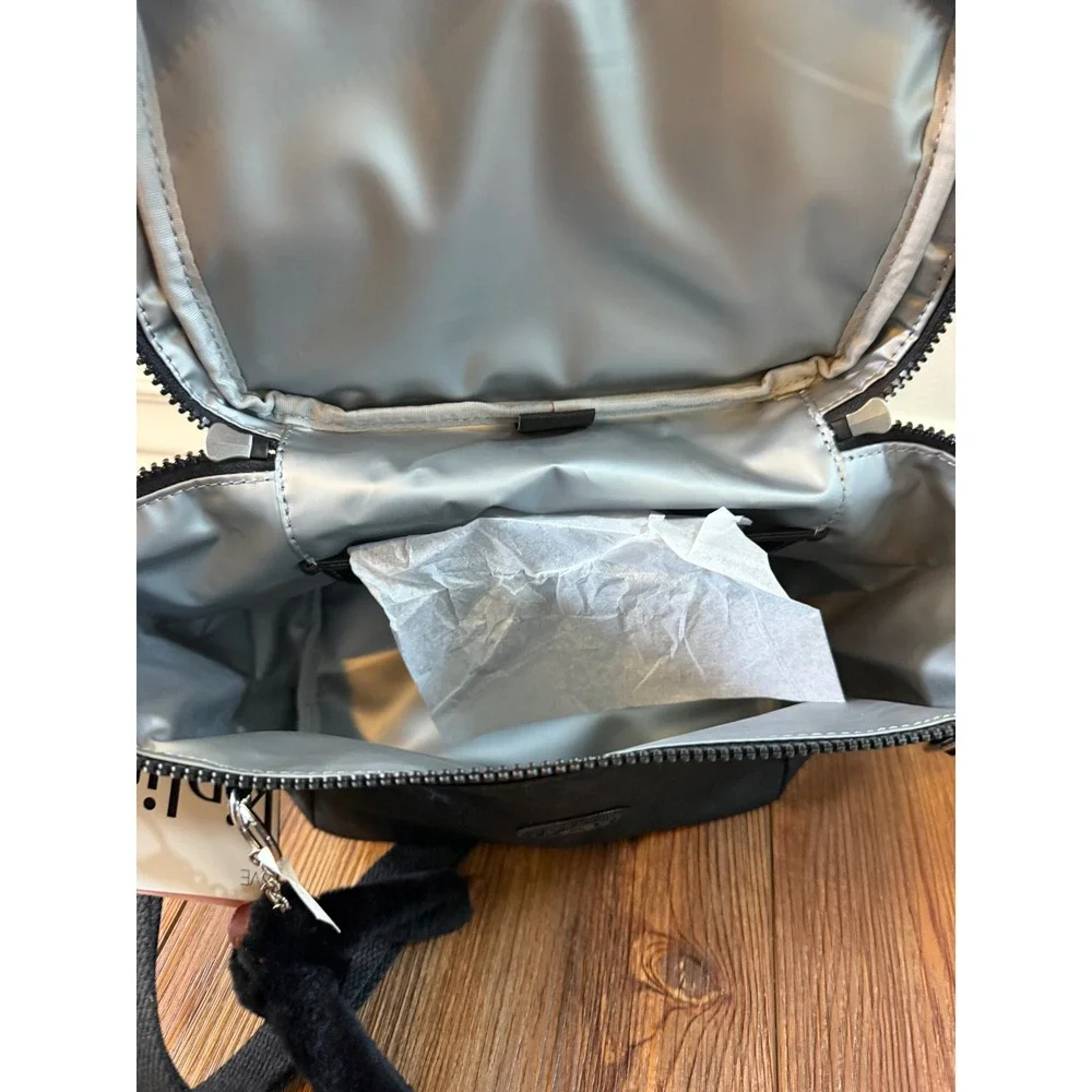 Kipling Graham Insulated Lunch Bag True Black AC8233 Crossbody Strap NWT